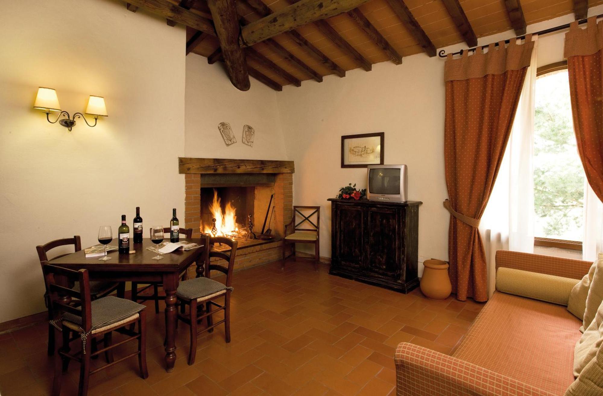 Agriturismo Antico Borgo Poggitazzi Loro Ciuffenna Room photo